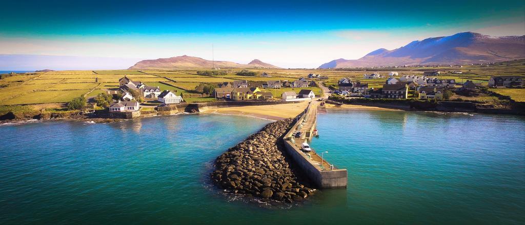 The Coastguard House @ Tigh T.P. Bed and Breakfast Ballydavid Exteriör bild